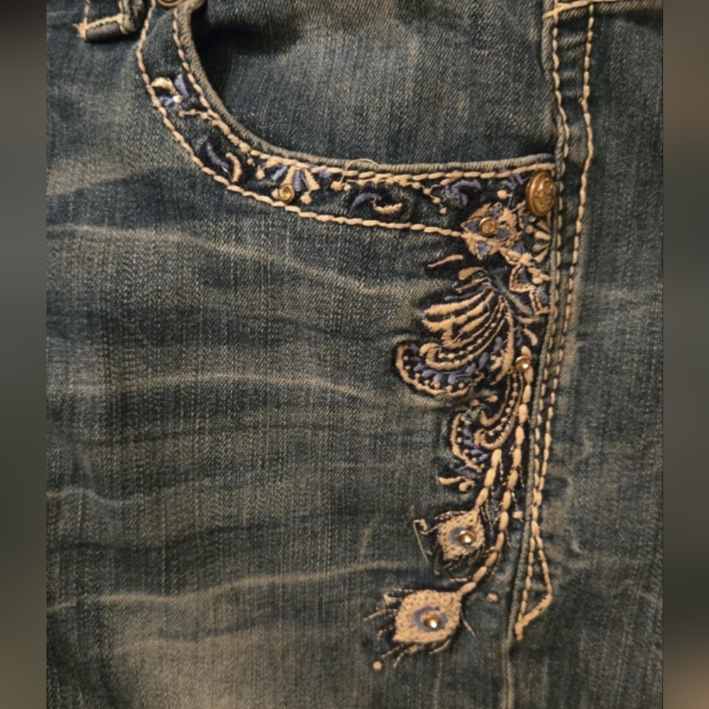 Grace In LA Jeans - Picture 3 of 10